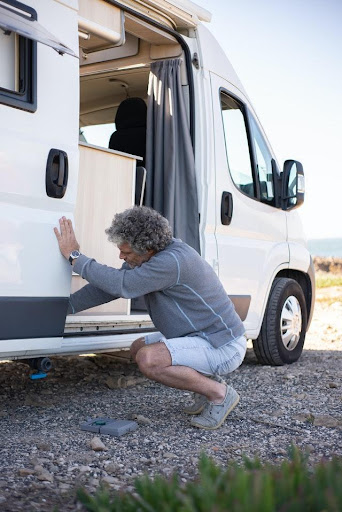 camping van cleaning
